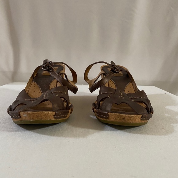Clarks Artisan Bronze Wedge Sandal - Picture 2 of 6